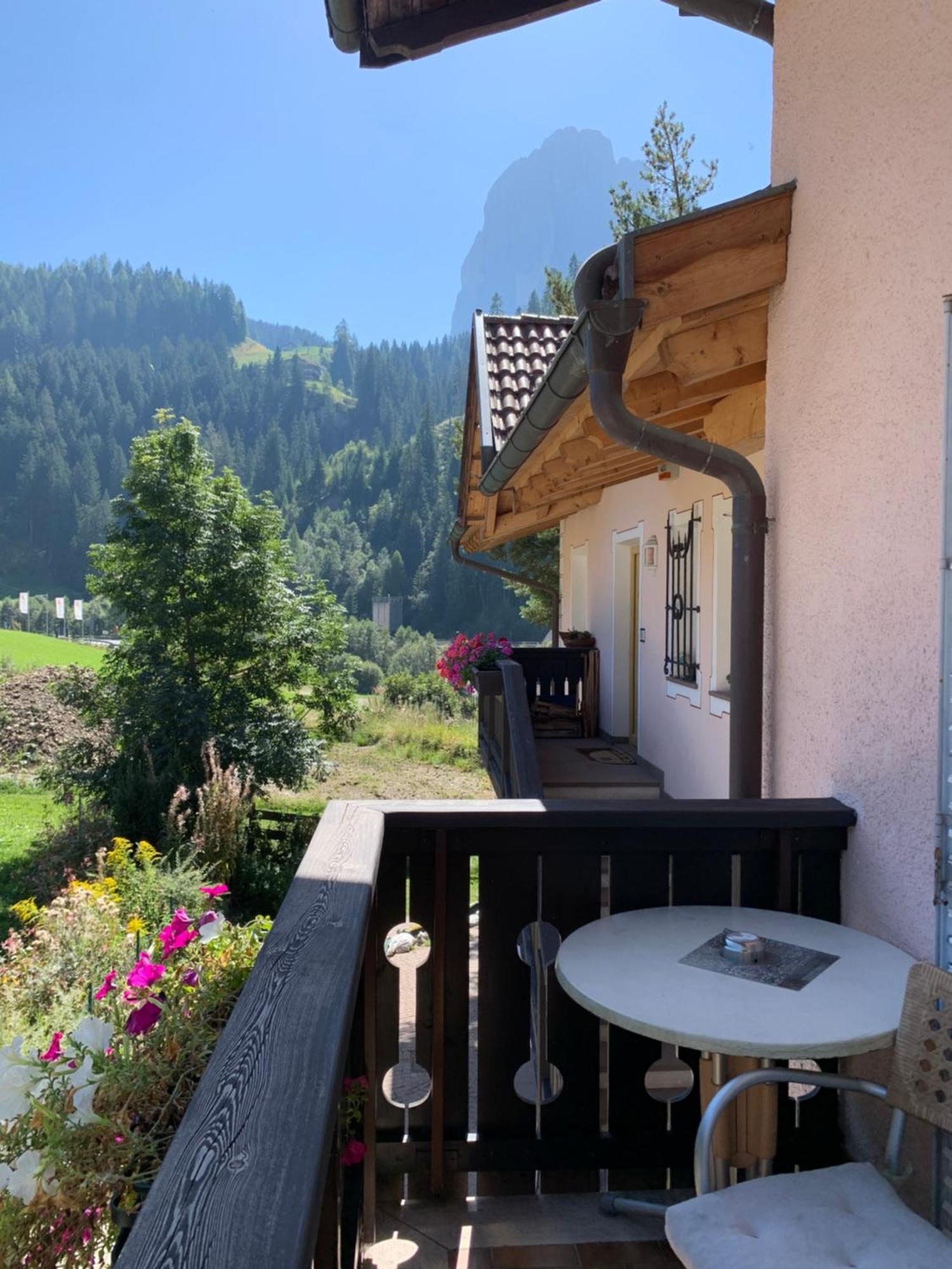 B&B Marina Contacless Check In Santa Cristina Val Gardena Esterno foto