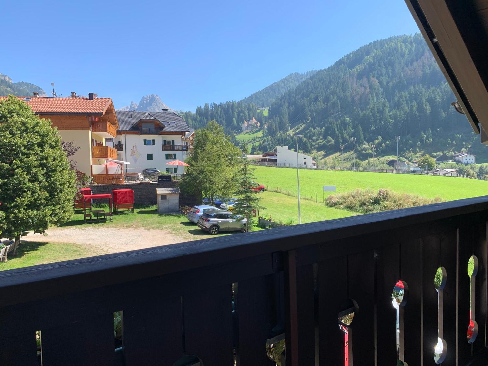 B&B Marina Contacless Check In Santa Cristina Val Gardena Esterno foto