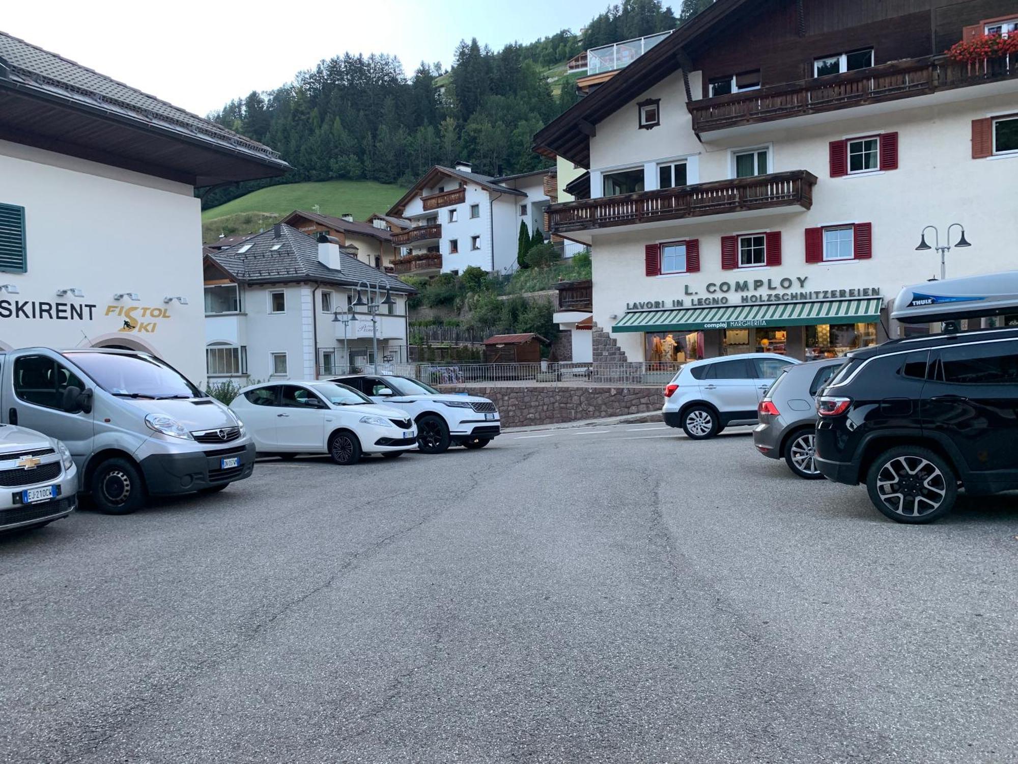 B&B Marina Contacless Check In Santa Cristina Val Gardena Esterno foto