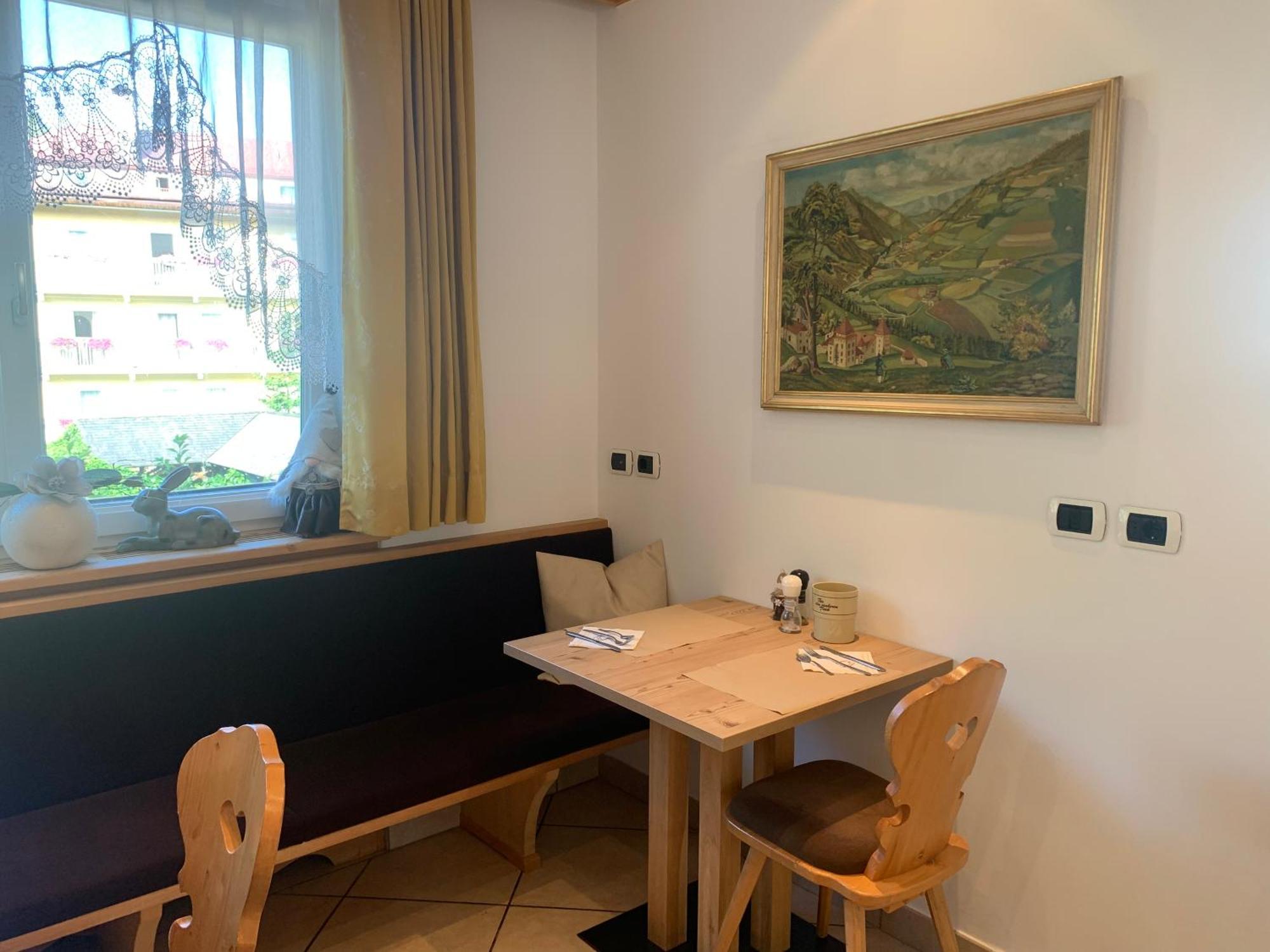 B&B Marina Contacless Check In Santa Cristina Val Gardena Esterno foto
