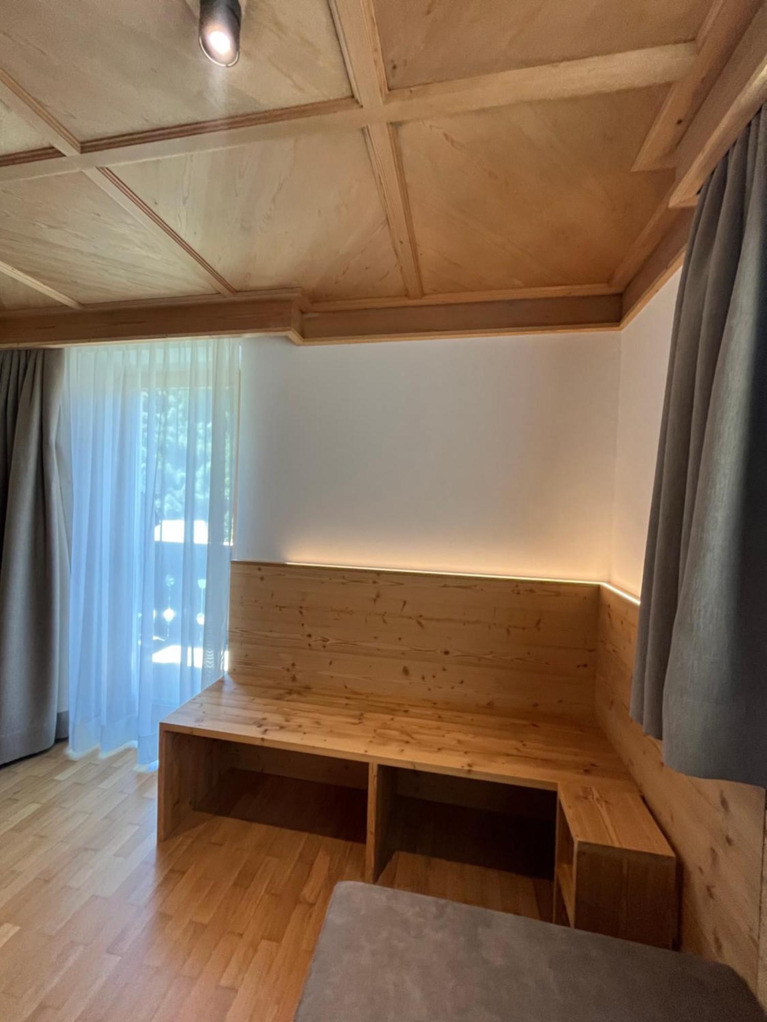 B&B Marina Contacless Check In Santa Cristina Val Gardena Camera foto